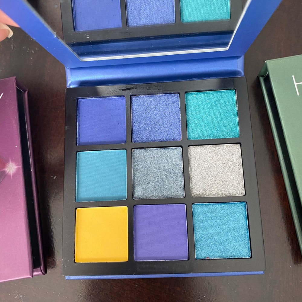 Huda Beauty palettes
